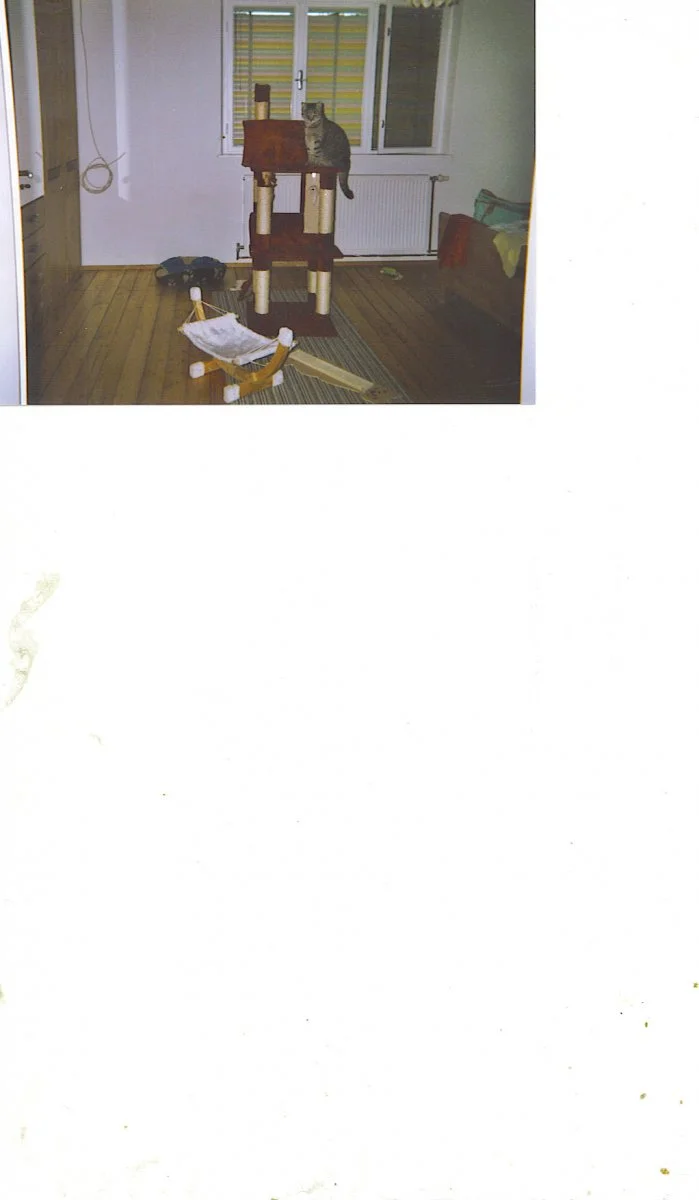 mona schlafzimmer.jpg